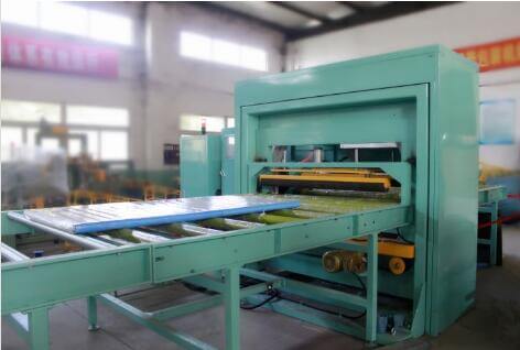 board and panel stretch wrap machine of horizontal orbital wrapper